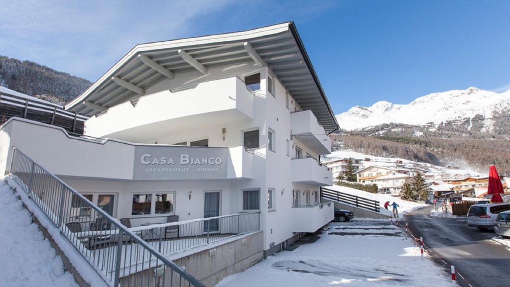 Casa Bianco Apartment Solden Bagian luar foto