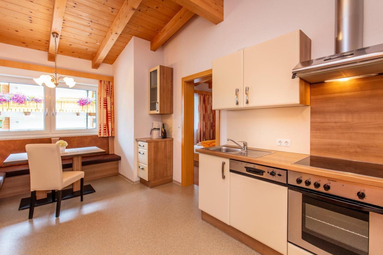 Casa Bianco Apartment Solden Bagian luar foto