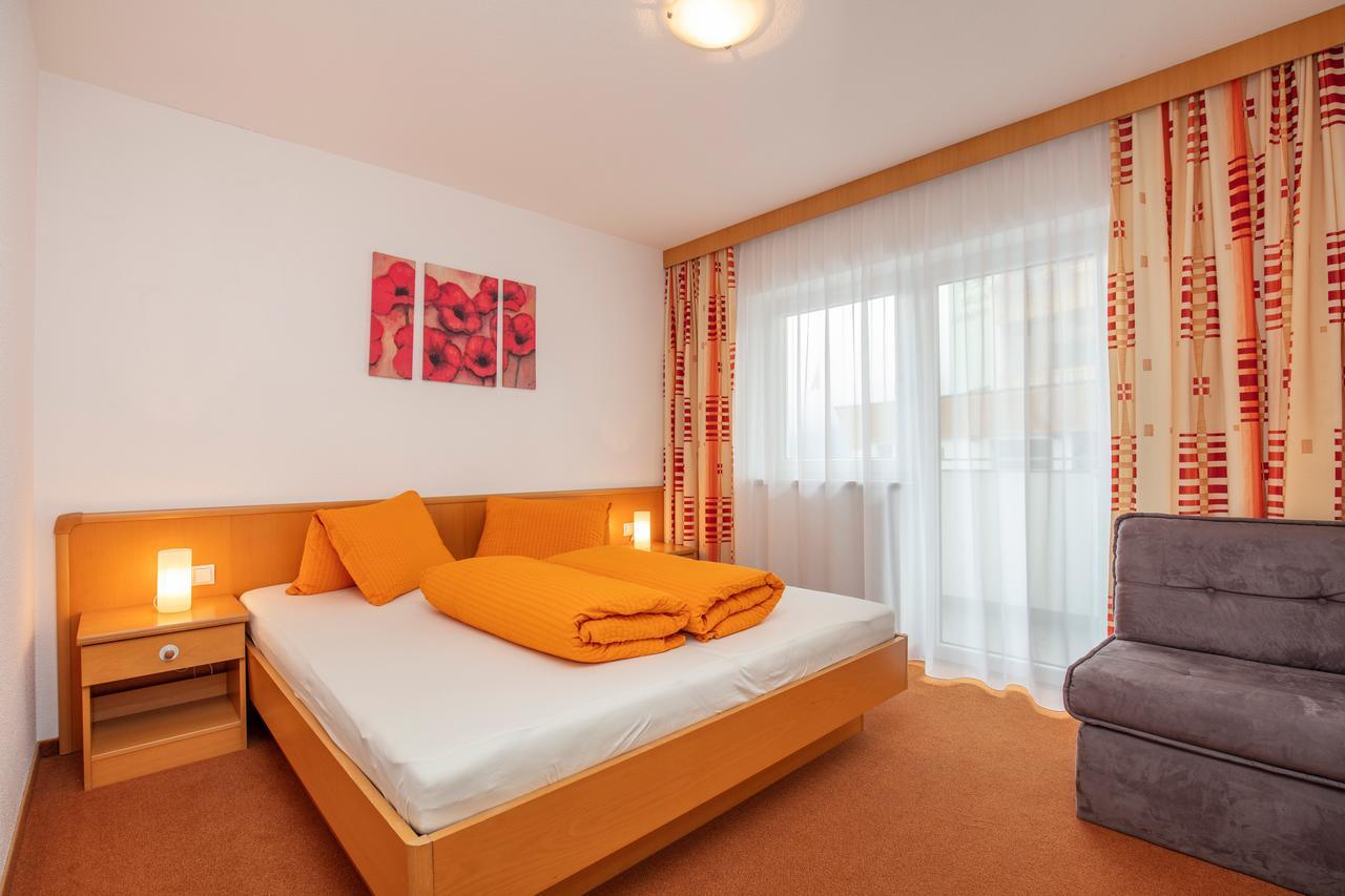 Casa Bianco Apartment Solden Bagian luar foto