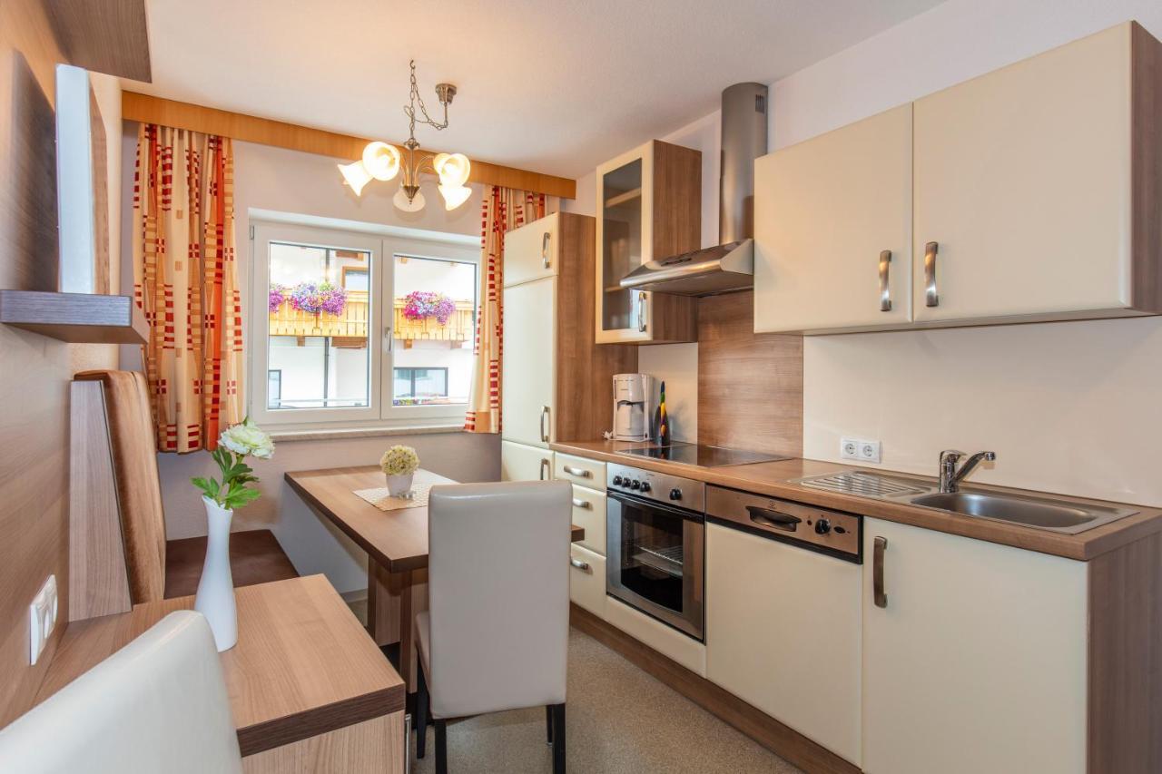 Casa Bianco Apartment Solden Bagian luar foto